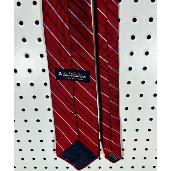 Brooks Brothers tie - Picture 4 of 4